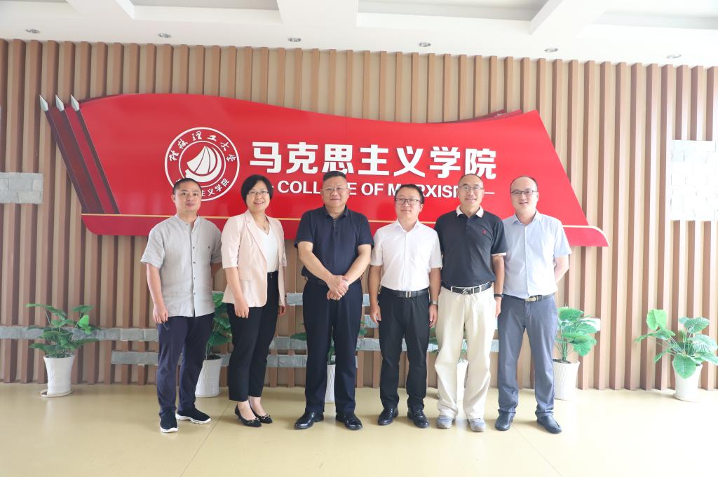 学校党委书记邓军到太阳成集团122ccvip调研