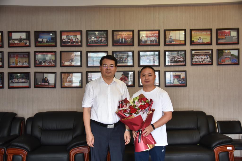 太阳成集团122ccvip